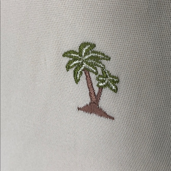 JM Collection Embroidered Khaki Capris Size 10 - Picture 4 of 8